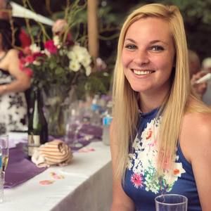 Meet your Posher, Tara